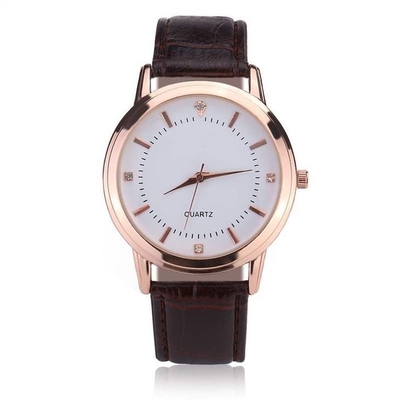 Couro da liga de Diamond Bracelet Couple Quartz Watch para a curvatura da agulha das senhoras