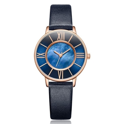 Correia de couro Shell Dial do relógio de Pin Buckle Women Quartz Wrist