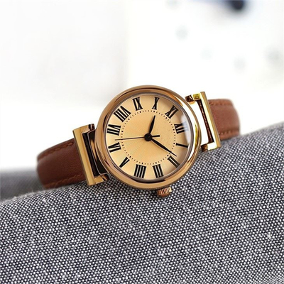 Vidro mineral 30m dos relógios de pulso de Roman Numerals Belt Quartz Battery impermeáveis